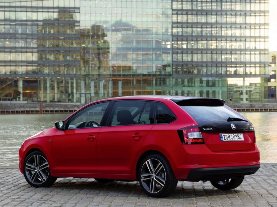  Skoda Rapid Spaceback 2013 года  (фото 19 из 33)